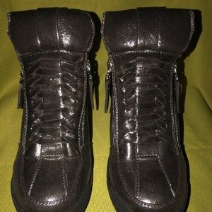 Forever Bootie size 8